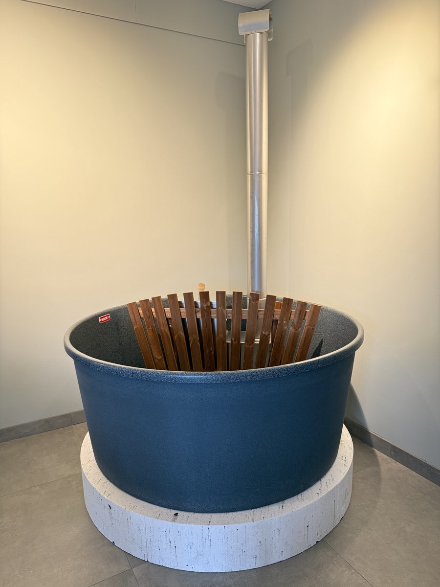 Welltub Family Inbouw Hottub – Antraciet, 170 cm, Levenslange Garantie Kunststof Kuip, Met Isolatie - Afbeelding 6